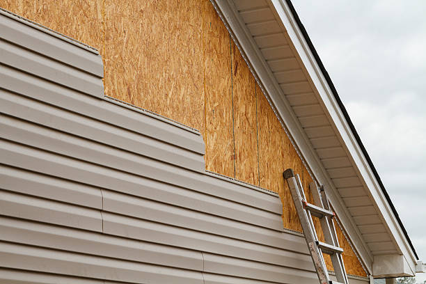 Professional Siding technician working in Millersville, PA